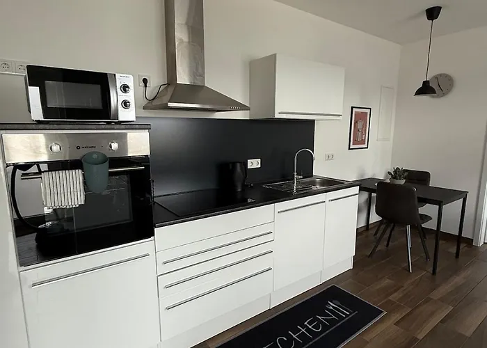 Moderne Ferienwohnung, Separater Eingang, Neubau, Smart Tv & Wifi & Kaffemaschine Inklusive Apartament Lohr nad Menem