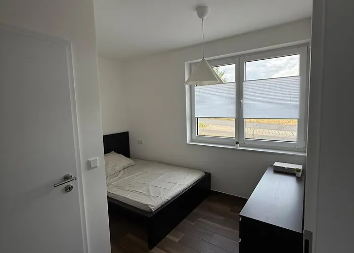 Apartament Moderne Ferienwohnung, Separater Eingang, Neubau, Smart Tv & Wifi & Kaffemaschine Inklusive Lohr nad Menem