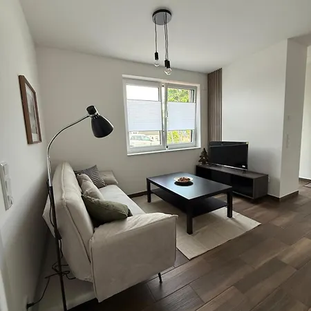 Apartman Moderne Ferienwohnung, Separater Eingang, Neubau, Smart Tv & Wifi & Kaffemaschine Inklusive