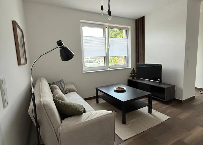 アパート Moderne Ferienwohnung, Separater Eingang, Neubau, Smart Tv & Wifi & Kaffemaschine Inklusive